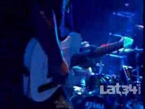 Deftones - Hole In The Earth (Live @ LG Action 2006)