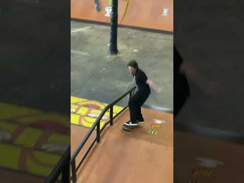 CAN TIKTOK STARS REALLY SHRED?? #SHORTS