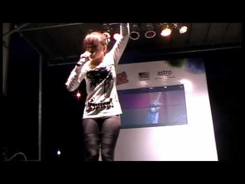 Stacy at Konsert Lawak Johor Bahru