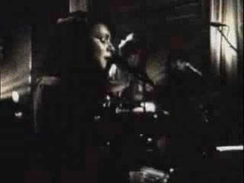Norah Jones - What Am I to You