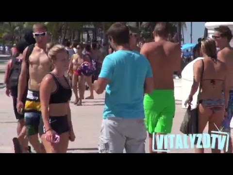 Do You Even Squat? [Vitalyzdtv Prank]