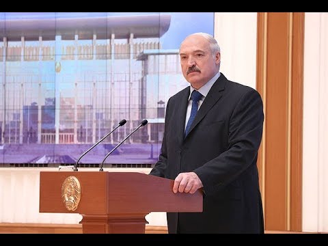 «Каждый должен шевелиться и зарабатывать». Александр Лукашенко на совещании по АПК «Каждый должен шевелиться и зарабатывать». Александр Лукашенко на совещании по АПК