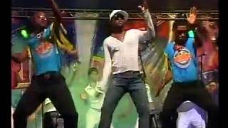 Ferre Gola concert a Bandal - OZA NA MBANDA (Partie 1)