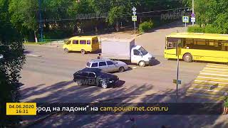 Видео ДТП (авария г. Волжский) пр. Ленина - ул. Комсомольская 04-06-2020 16-31 от Телеканал ВОЛЖСКИЙ ПЛЮС от POWERNET, Братская улица, Волжский, Россия