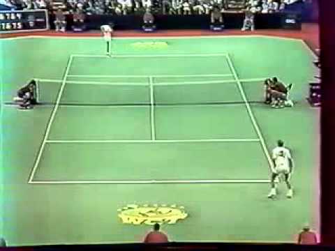 エドバーグ（エドベリ） vs マッケンロー Semi 決勝戦（ファイナル）　 - Dallas 1987 - 19／19