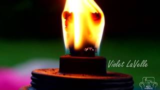 Violet LaVelle // "I Gotta Know" // Live at Hen House