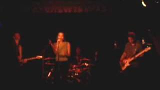 Watch Alice Smith Know That I video