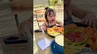 Bayi Makan Pedas