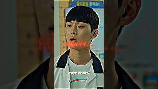 Suhu Atude Weak Hero Cl 01