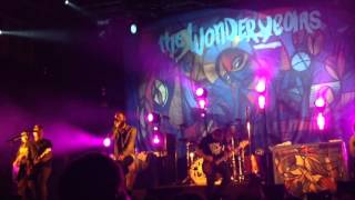 Watch Wonder Years There There video