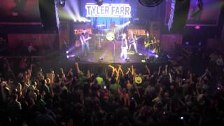 Watch Tyler Farr Makes You Wanna Drink video
