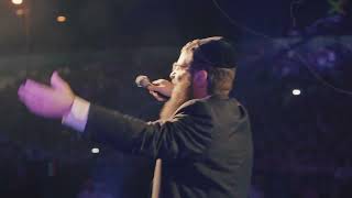 בני פרידמן מגיע לבנייני האומה בירושלים