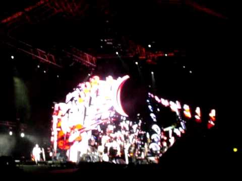 Depeche Mode - Hole to Feed (04 Octubre 2009)