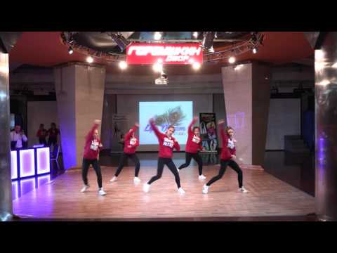 Команда Shock Wave. 14-15 лет Рук. Большешапова Жанна Команда Shock Wave. 14-15 лет Рук. Большешапова Жанна
