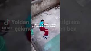 Ne Gülüyon Lan O