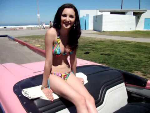 Swimsuit+Bikini+Model+Alex+La+Jolla+Shores+with+a+1958+Edsel
