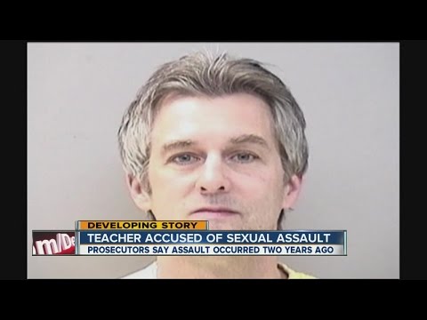 Spanish takes hugh black cock Bruce biggest loser gay