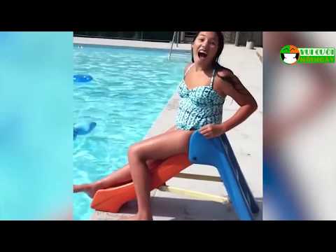 all funiests water slide 2017 | tổng hợp các pha trượt nước hài hước nhất 2017 | Vui cười mỗi ngày