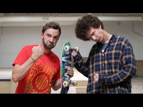 Tiny Board SKATE / Andy Schrock VS Jonny Giger