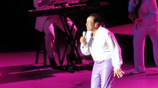 Watch Smokey Robinson Fly Me To The Moon in Other Words video