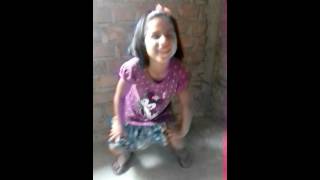 Lupita Bailando Mueve El Toto