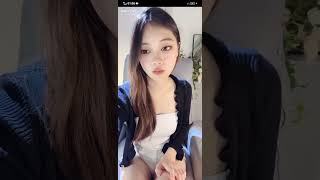 Biive Cewek Cina Cantik Pamer Paha Mulus