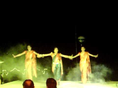 Maharashtrian Lavni - Reshmachya Reghani - Wajale Ki Bara