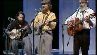 Watch Luke Kelly The Night Visiting Song video