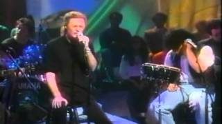 Watch Hall & Oates So Close (Unplugged) video