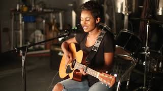 Erica Assai - Oxygen Acoustic I Live Performance