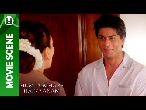 Madhuri SRK in bedroom scene - Hum Tumhare Hain Sanam