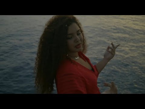 Wassila - Mollo (Clip Officiel)