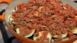 Moussaka: eine leichte französische Variante - Auberginen u. Hack überbacken, keine Kohlehydrate