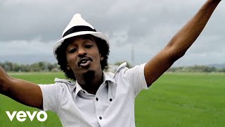 Watch Knaan Wavin Flag video