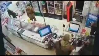 Rus Askerleri Marketleri Yağmalıyor