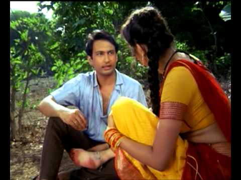 SHEKHAR HEATS IT UP WITH RICHA- HOTTEST SCENE