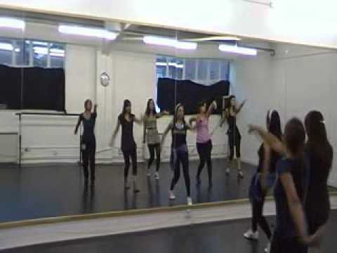 Aapka kya hoga janabe ali (Choreographed by Deepshikha Arora...