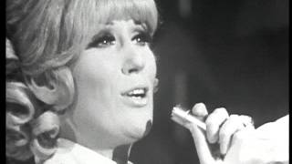 Watch Dusty Springfield Who Can I Turn To when Nobody Needs Me video