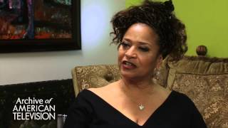 Debbie Allen discusses facing sexism and racism in her career - EMMYTVLEGENDS.ORG