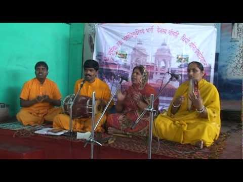 Thoda Dhyan Laga Guruvar Daude Daude Aayenge