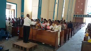 Koma Amashi Bantu Mwese - Cathédrale Regina Mundi