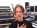Synthpop 's Alive (Original) klip izle