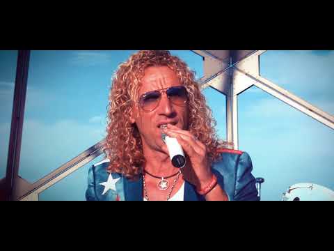 Balázs Pali - Bolond A Szívem (Official Music Video 2017)