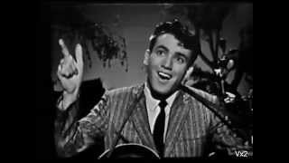 Watch Jimmie Rodgers Oh Oh Im Falling In Love Again video