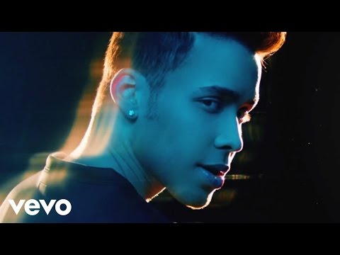 Prince Royce feat. Snoop Dogg - Stuck On a Feeling