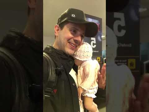 KAROL SEVILLA Y DAVID MURĂ EN NOMBRE DE LA FAMILIA VALENTE LES DESEA UNA FELIZ NAVIDAD Y AĂO NUEVO!!