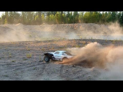 Losi 5ive-T 30.5cc - Sandpit Run