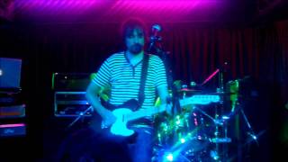 Watch Pineapple Thief So We Row video