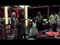 Arturo sings