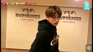 171217 #HANGYUL - IM The Beginning Performance Ver. 🎧Stay + Chained Up🎧